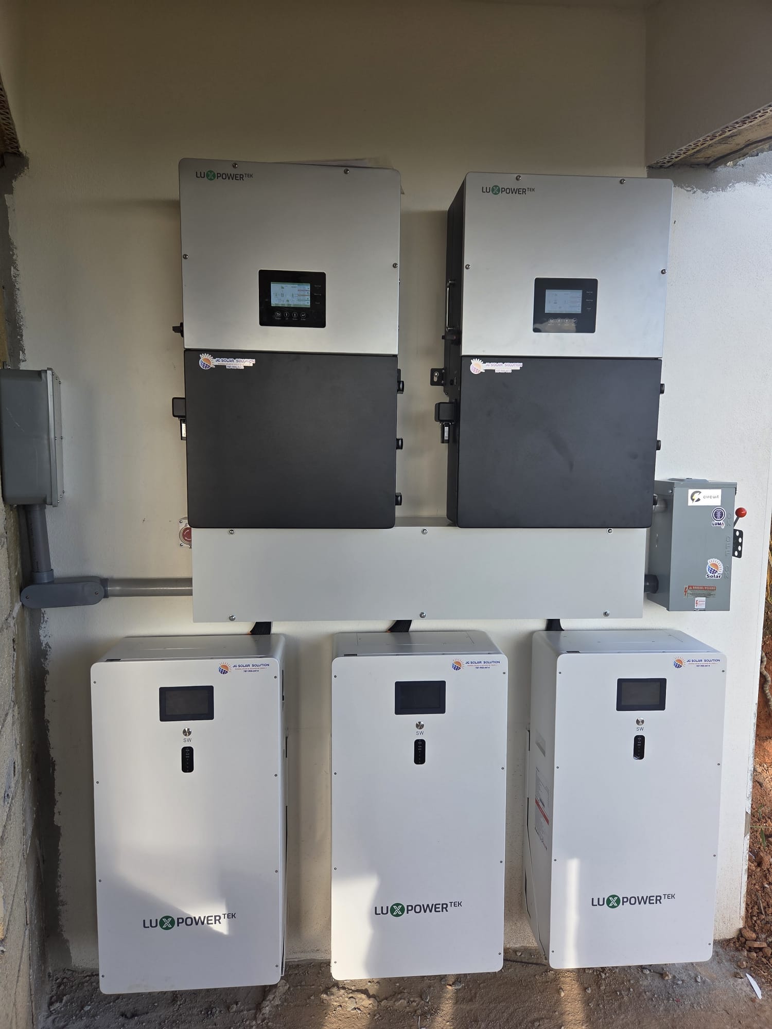 Sistema solar Mayagüez